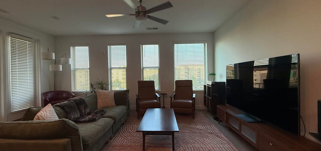 Which curtains? Which curtains?
