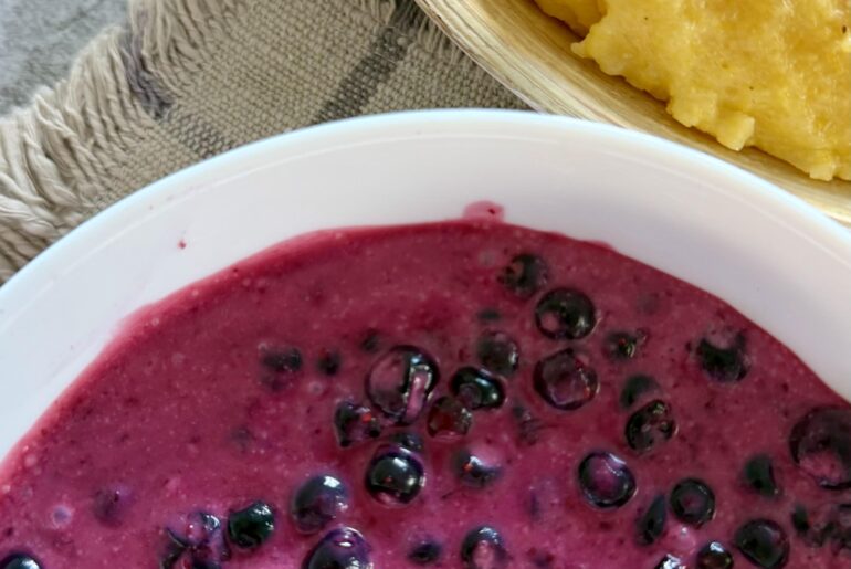 Polenta with blueberries, sour cream & honey