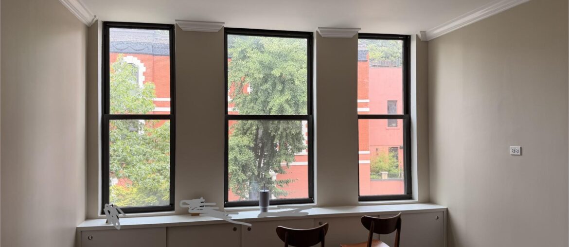 Curtains/blinds? Curtains/blinds?