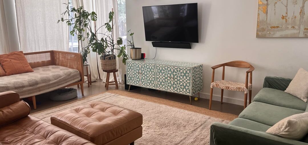 Can you suggest any rugs for this living room? Can you suggest any rugs for this living room?
