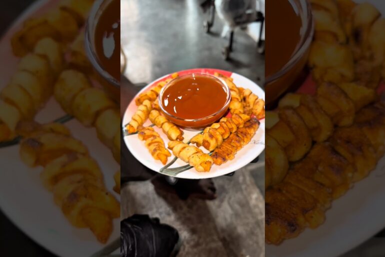 Crispy  spiral French fries #recipe #cookingvideo #viral #food #tastyindia #indianfood #testy