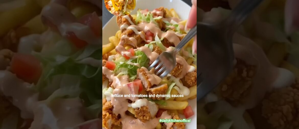 loaded fries/crispy chicken burger loaded fries #fries #trending #chicken#shorts #shortsfeed #foryou loaded fries/crispy chicken burger loaded fries #fries #trending #chicken#shorts #shortsfeed #foryou