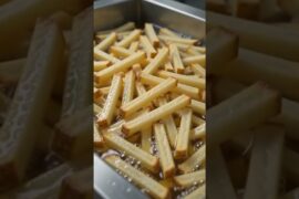 Delicious french fries Factory #miniature ##fries #friesrecipe #cooking #food #cutebaby #recipe