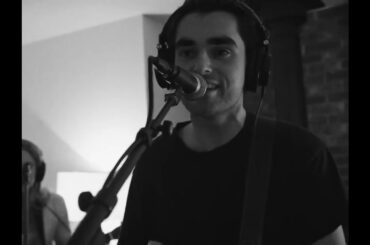 Gourmet Club - Runaway (Live From The Woods)