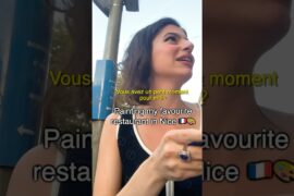 Painting a French Restaurant 🇫🇷#sketchbook #viral #youtubeshorts #pleinair  #frenchriviera #nice