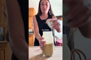 Big Batch French Vinaigrette - Salad Dressing #easyrecipe #salad #familymeals #vegetarian