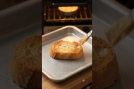 Tiny French Onion Soup 🧅🧀🔥 | Miniature Cooking ASMR #Shorts. #miniaturecooking #aivideo #asmr