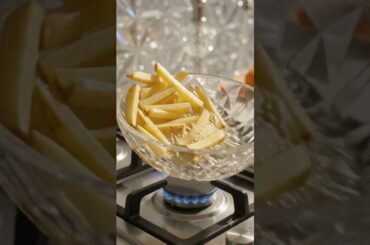 I Made CRYSTAL French Fries 😱✨ | 100% Real Food? #Shorts #CrystalFood #FrenchFries #asmr
