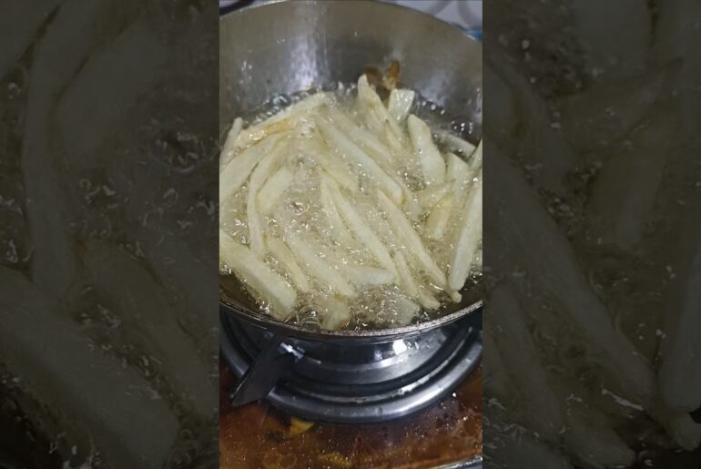French fries 🍟🍟🍟🍟🍟