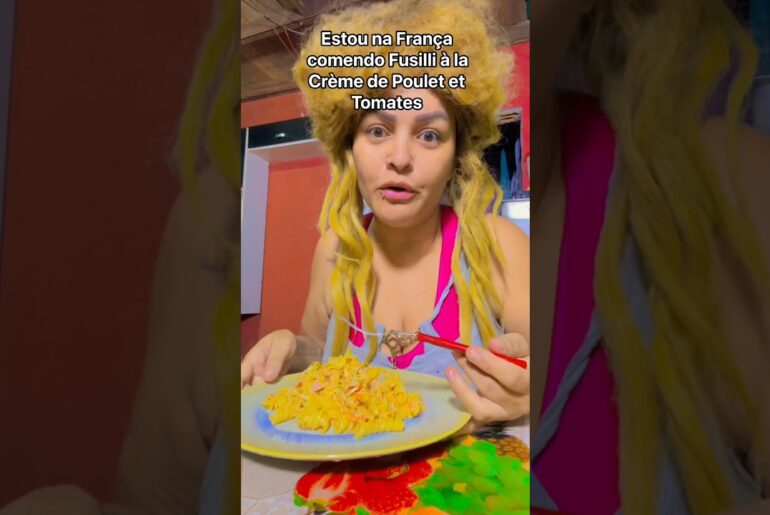 Comendo comida francesa que vocês não podem comer #shorts #memes #français