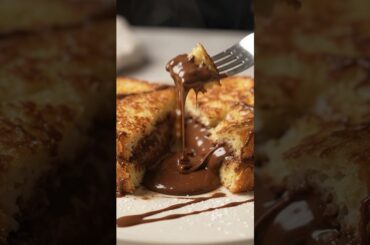 The Chocolate Stuffed French Toast🤤 Goey and Chocolaty 🍫 #viral #shorts #food #chocolate
