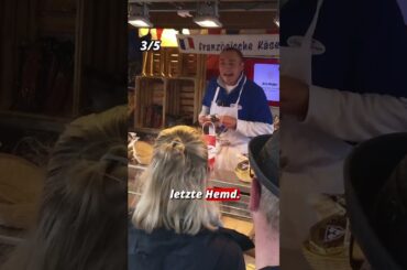 Immer diese ganzen Kostproben bei Käse Tommi auf dem Hamburger Fischmarkt!
