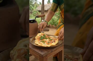 👉 "10₹ का देसी आमलेट 😲 | Chulha Omelette Village Style 🔥"#viral #shorts