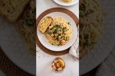 Easy Slow Cooker Shrimp Scampi